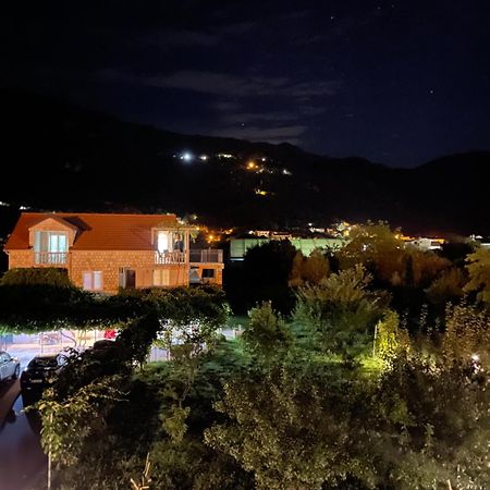 Apartmani Mendula Budva Eksteriør billede