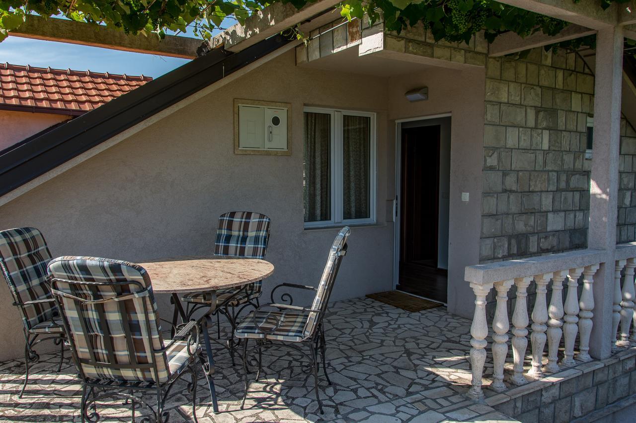 Apartmani Mendula Budva Eksteriør billede