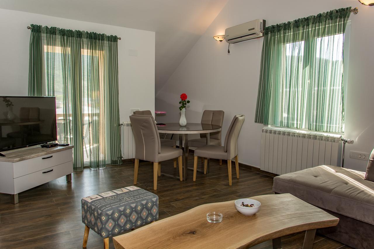 Apartmani Mendula Budva Eksteriør billede